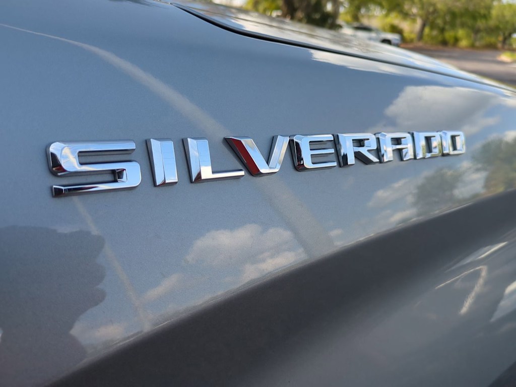 Thumbnail: 2024 Chevrolet Silverado 1500 - 7