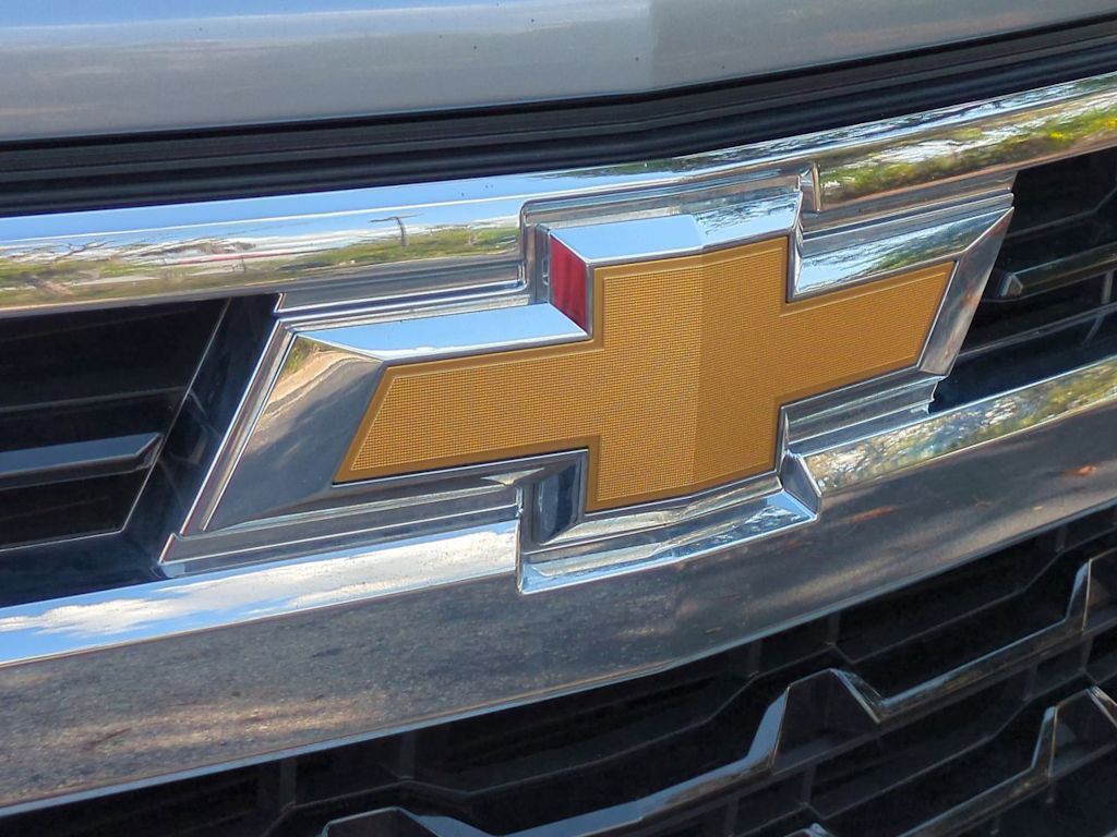 Thumbnail: 2024 Chevrolet Silverado 1500 - 24