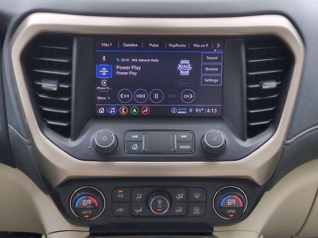 Thumbnail: 2022 GMC Acadia - 14