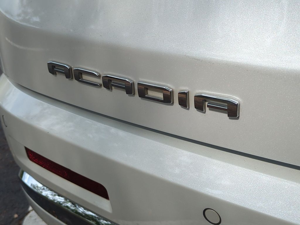 Thumbnail: 2022 GMC Acadia - 25