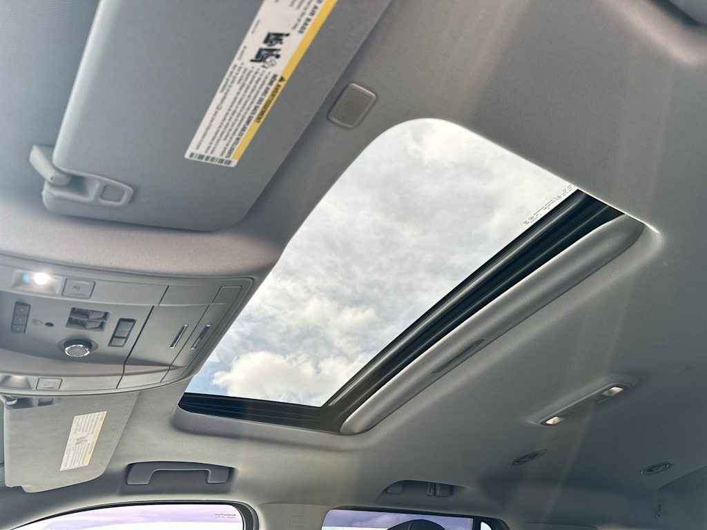 Thumbnail: 2019 Chevrolet Tahoe - 27
