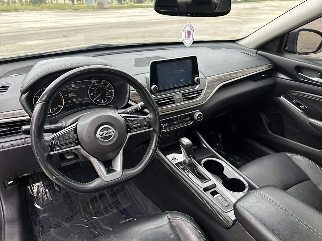 Thumbnail: 2020 Nissan Altima - 2