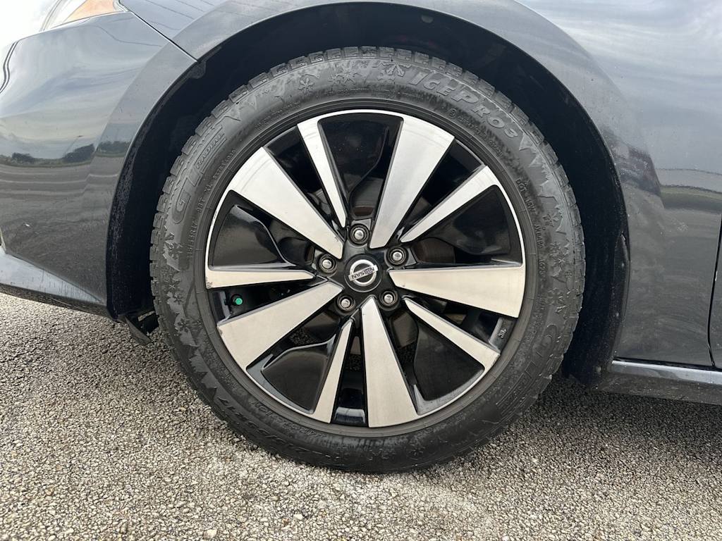 Thumbnail: 2020 Nissan Altima - 8