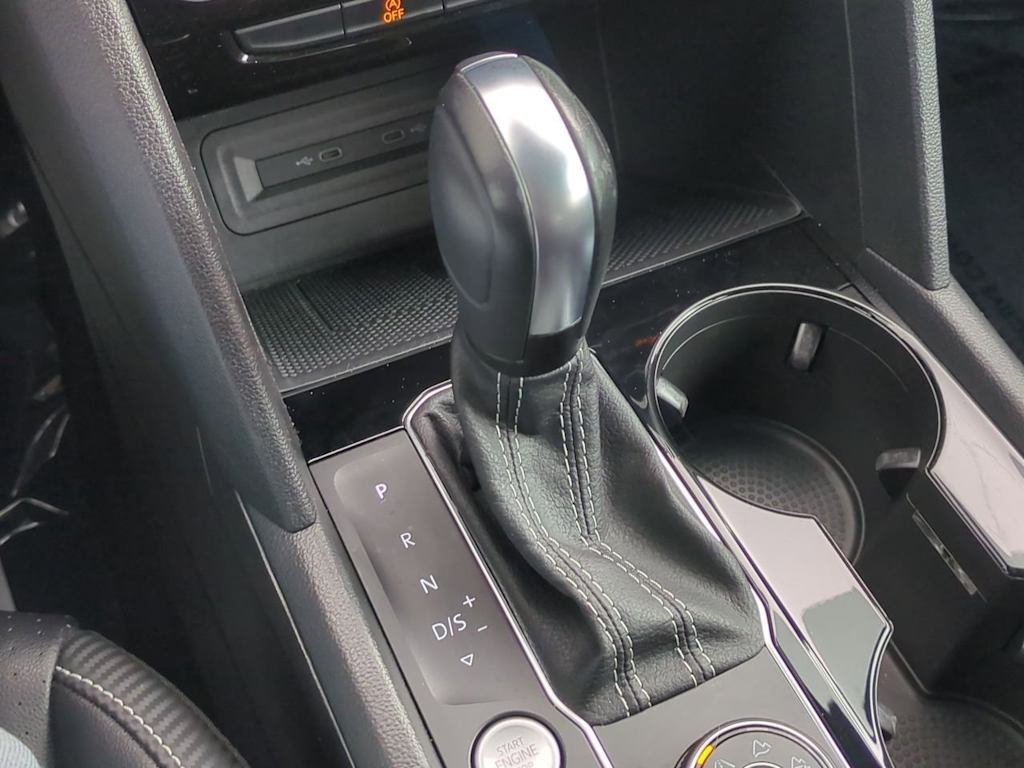 Thumbnail: 2023 Volkswagen Atlas - 17