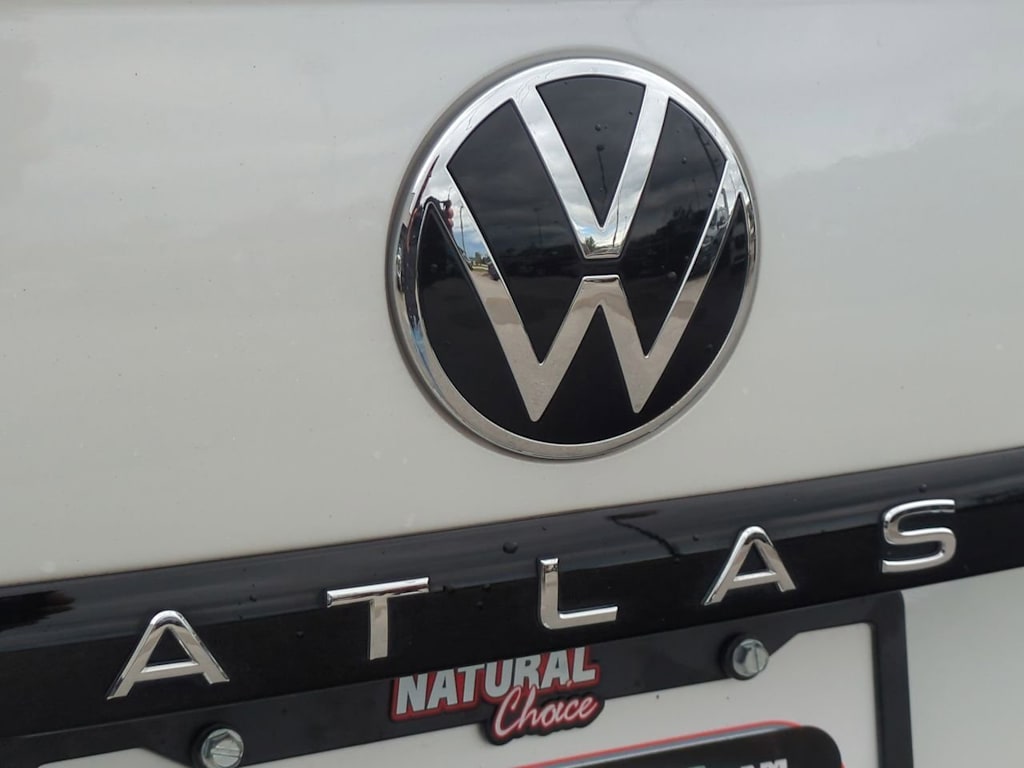 Thumbnail: 2023 Volkswagen Atlas - 8