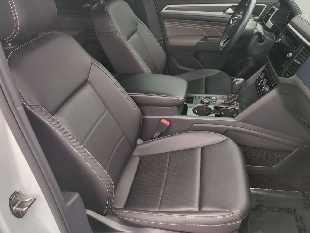 Thumbnail: 2023 Volkswagen Atlas - 13