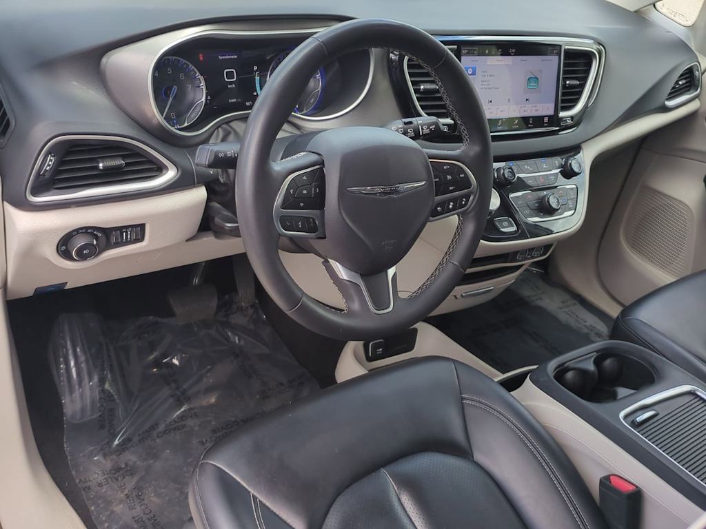 Thumbnail: 2023 Chrysler Pacifica - 2