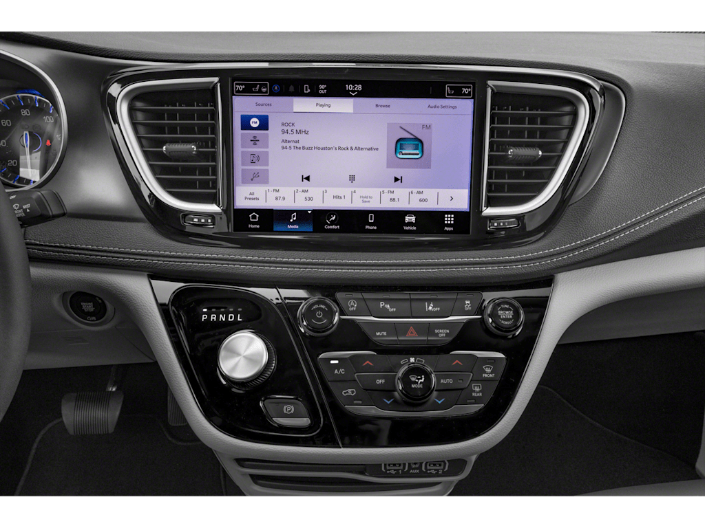 Thumbnail: 2024 Chrysler Pacifica - 9