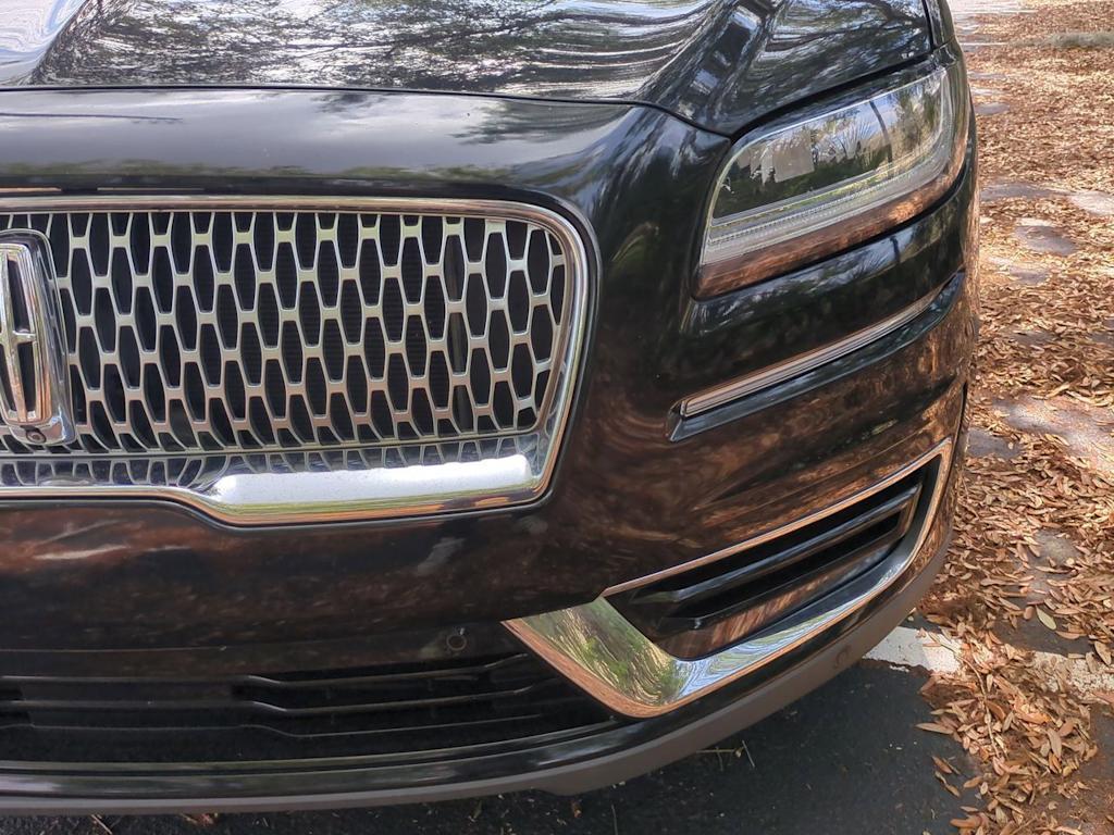 Thumbnail: 2020 Lincoln Nautilus - 24