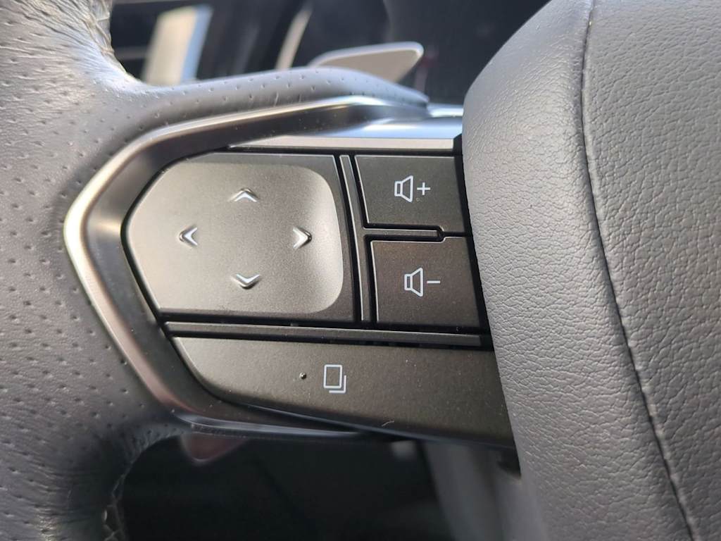 Thumbnail: 2023 Lexus RX - 30