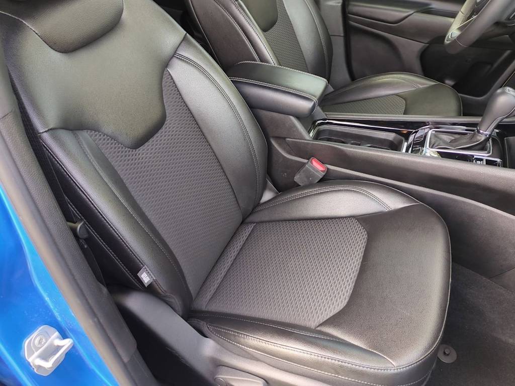 Thumbnail: 2022 Jeep Compass - 12