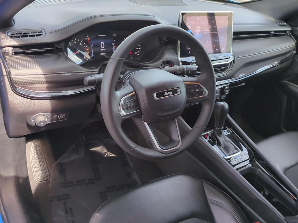 Thumbnail: 2022 Jeep Compass - 2