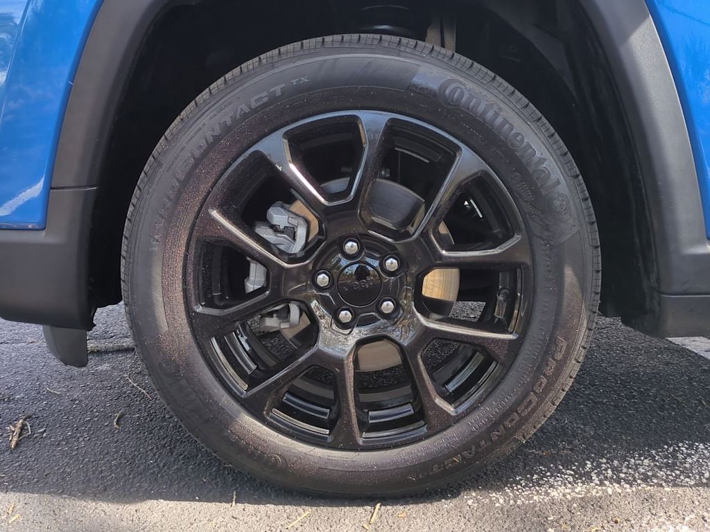 Thumbnail: 2022 Jeep Compass - 8