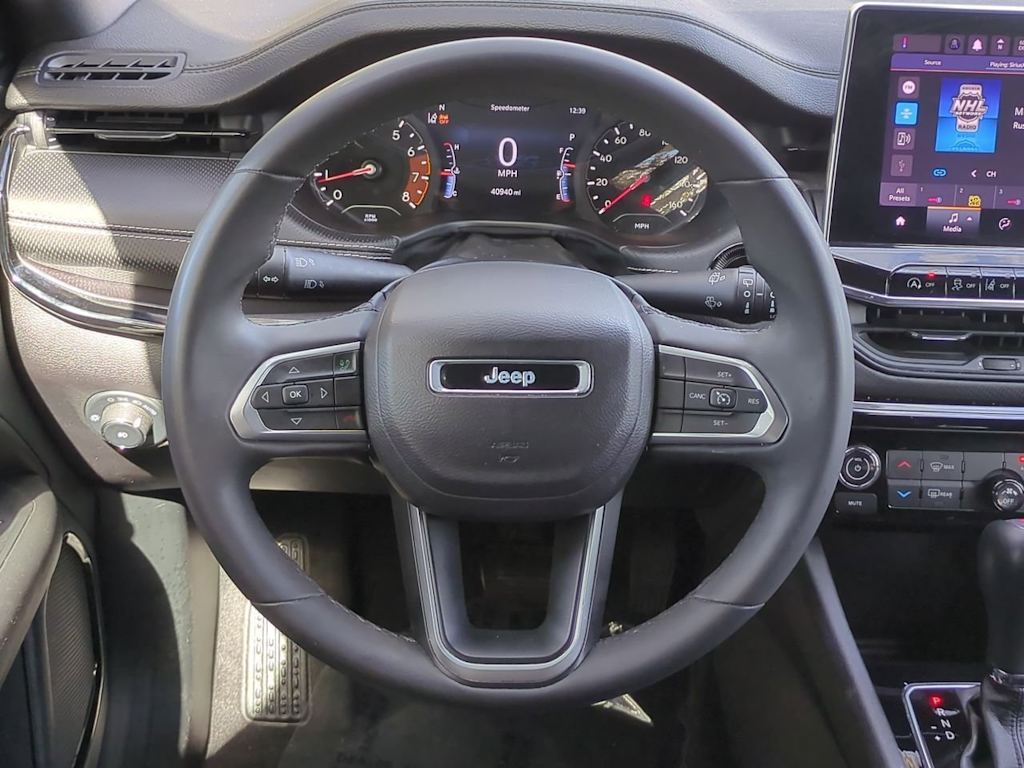 Thumbnail: 2022 Jeep Compass - 14