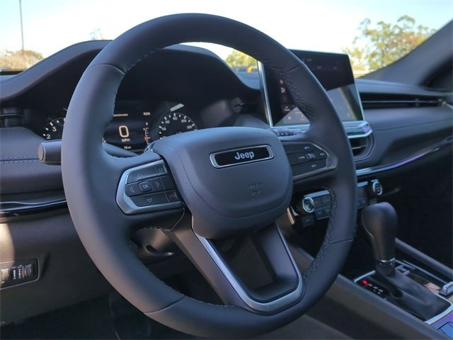 2025 Jeep Compass Latitude 2