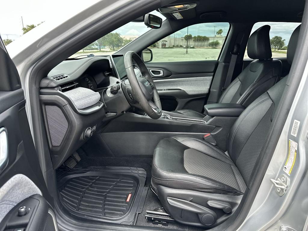 Thumbnail: 2024 Jeep Compass - 26