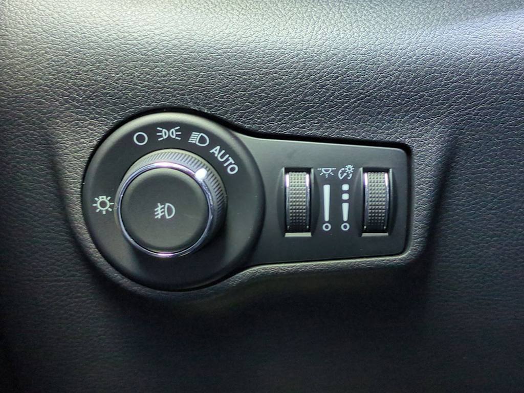 Thumbnail: 2026 Jeep Compass - 26