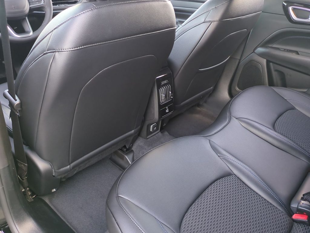 2026 Jeep Compass Altitude - Photo 12
