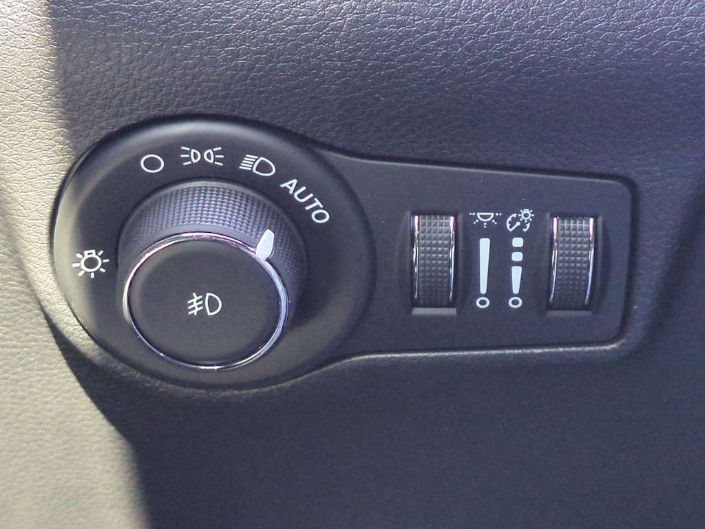 2026 Jeep Compass Altitude - Photo 17