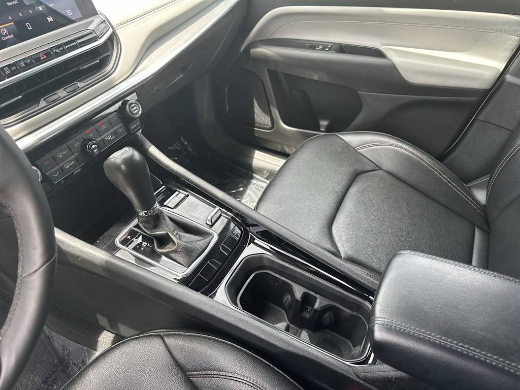 Thumbnail: 2024 Jeep Compass - 14