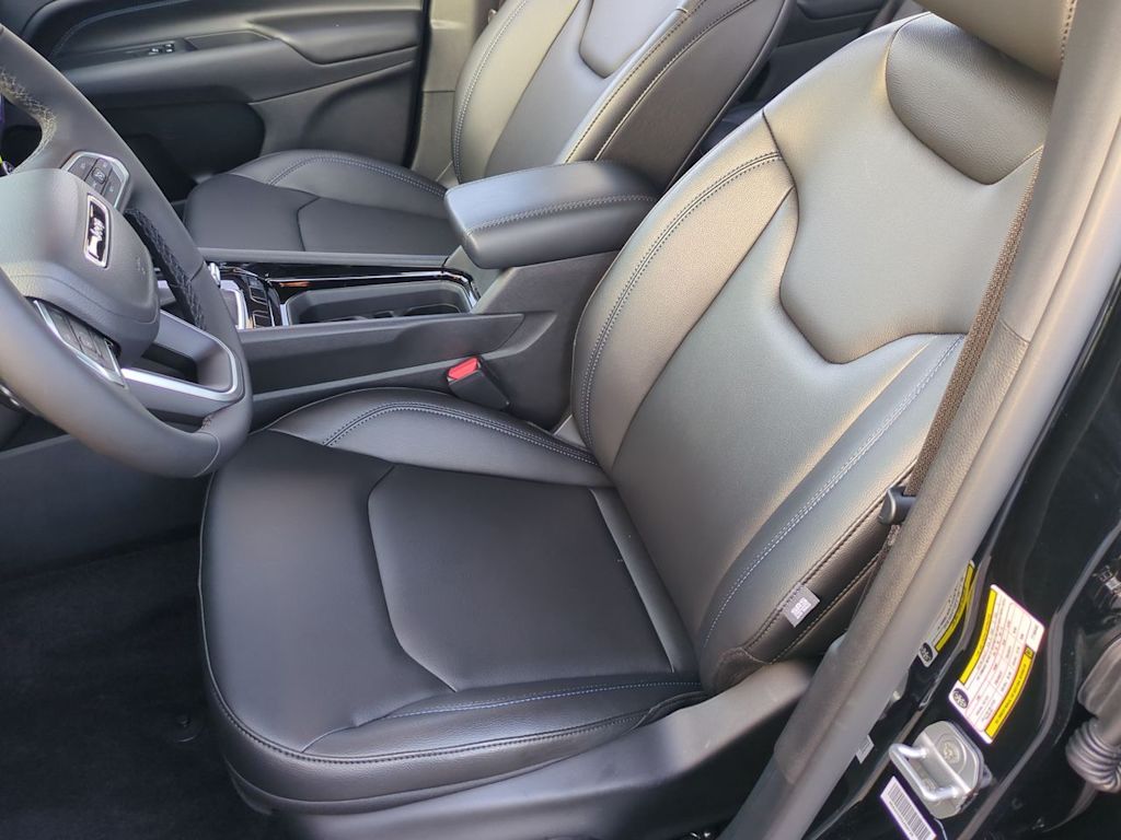 Thumbnail: 2026 Jeep Compass - 11