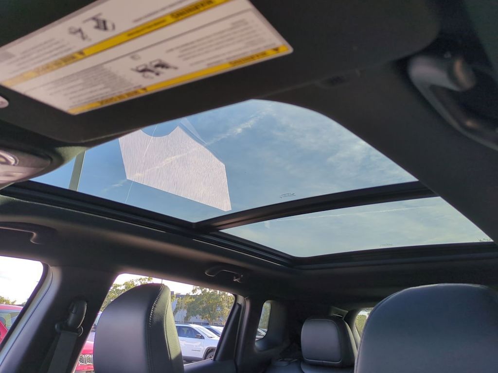 Thumbnail: 2026 Jeep Compass - 27