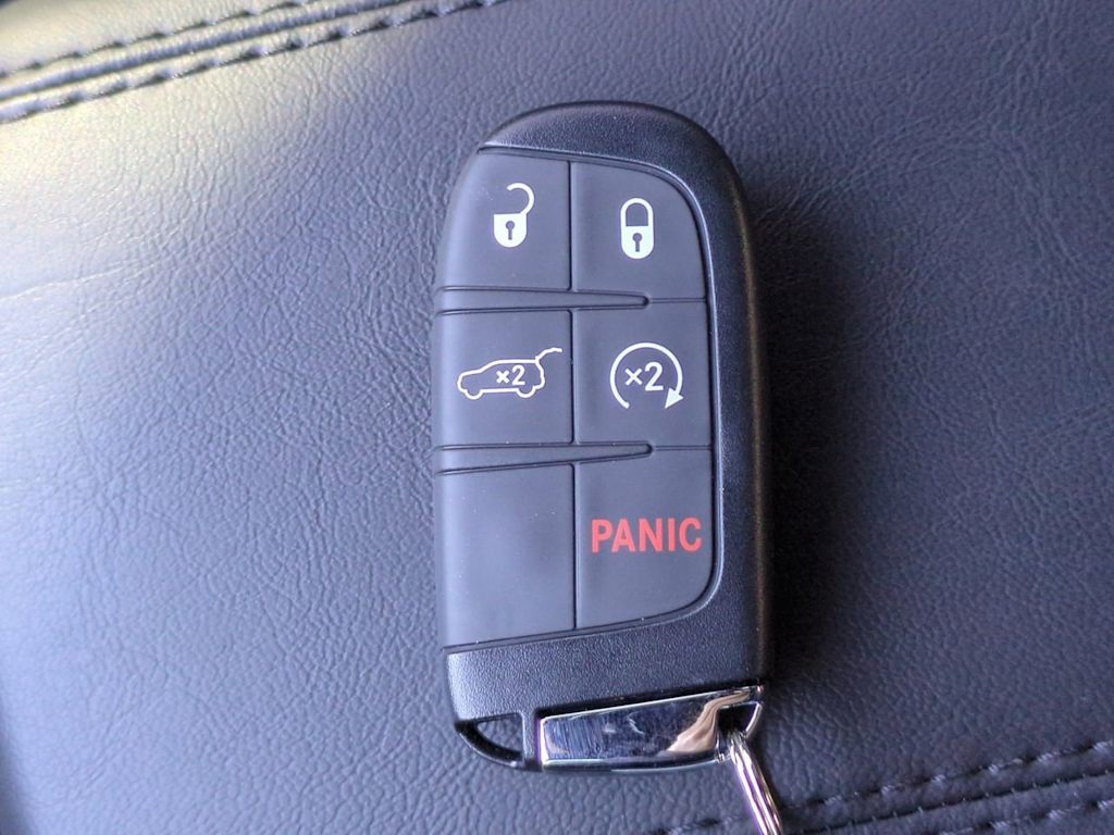 Thumbnail: 2026 Jeep Compass - 19