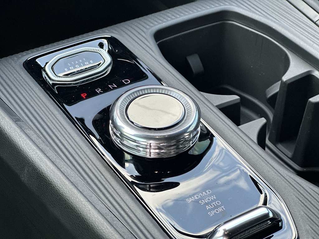 Thumbnail: 2026 Jeep Cherokee - 15