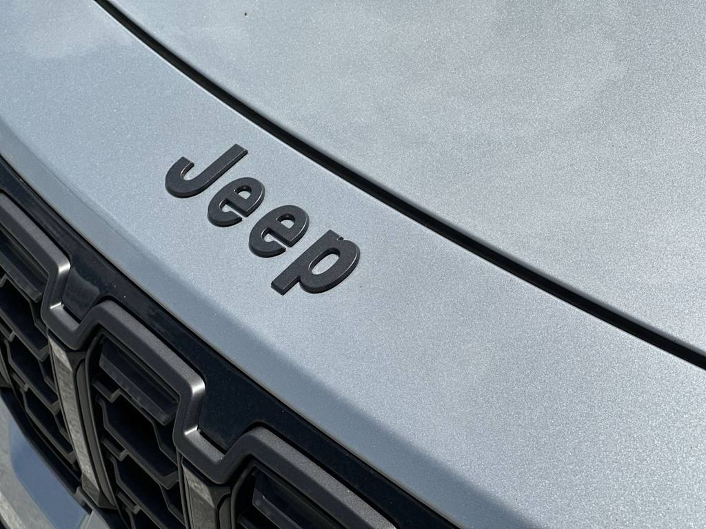 Thumbnail: 2026 Jeep Cherokee - 7