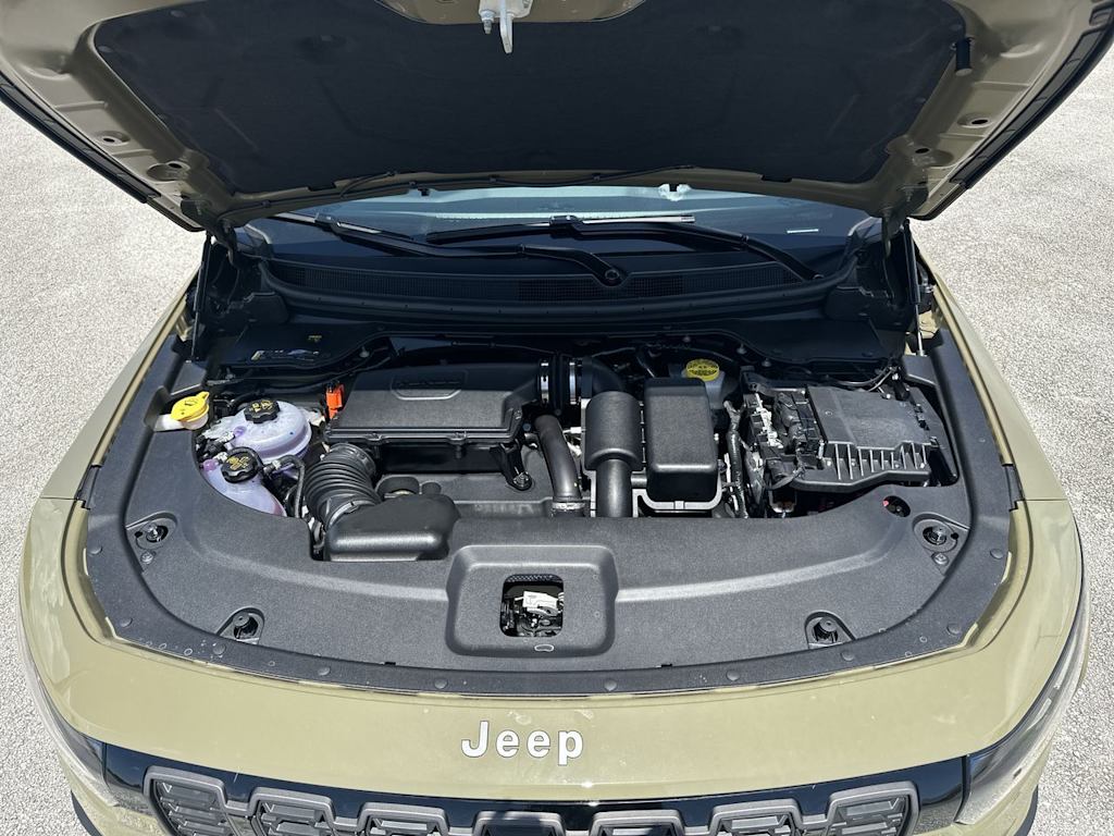 Thumbnail: 2026 Jeep Cherokee - 9