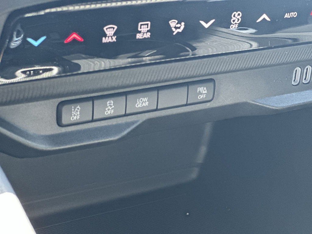 Thumbnail: 2026 Jeep Cherokee - 25