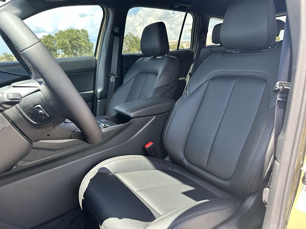 Thumbnail: 2026 Jeep Cherokee - 12