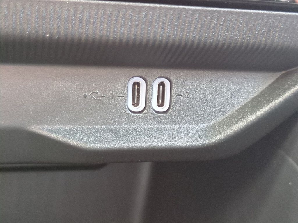 Thumbnail: 2026 Jeep Cherokee - 35