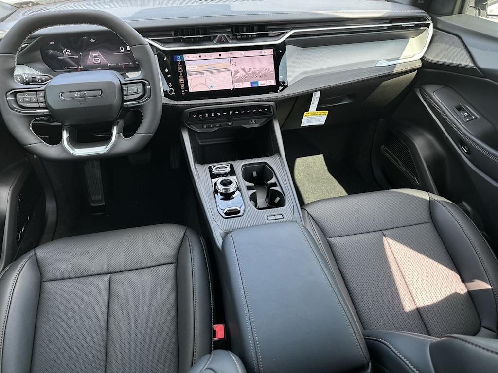 Thumbnail: 2026 Jeep Cherokee - 14