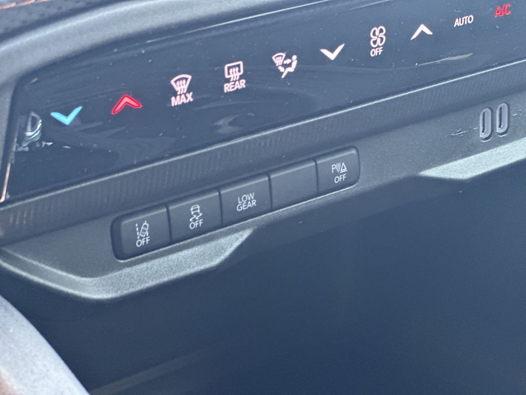 Thumbnail: 2026 Jeep Cherokee - 26