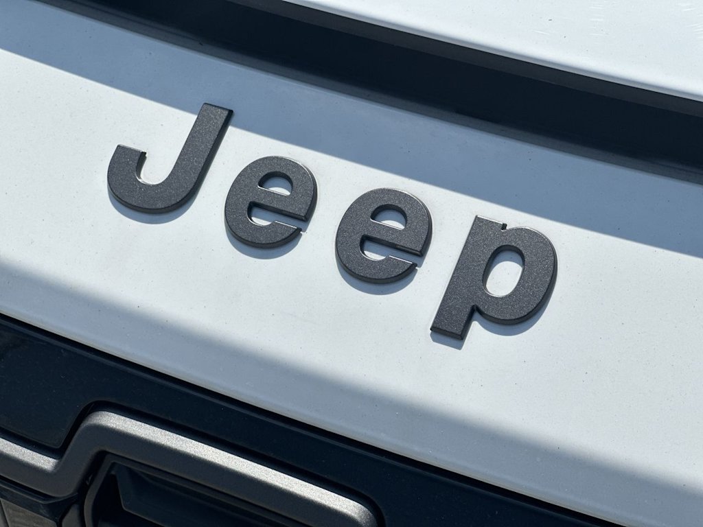 Thumbnail: 2026 Jeep Cherokee - 7
