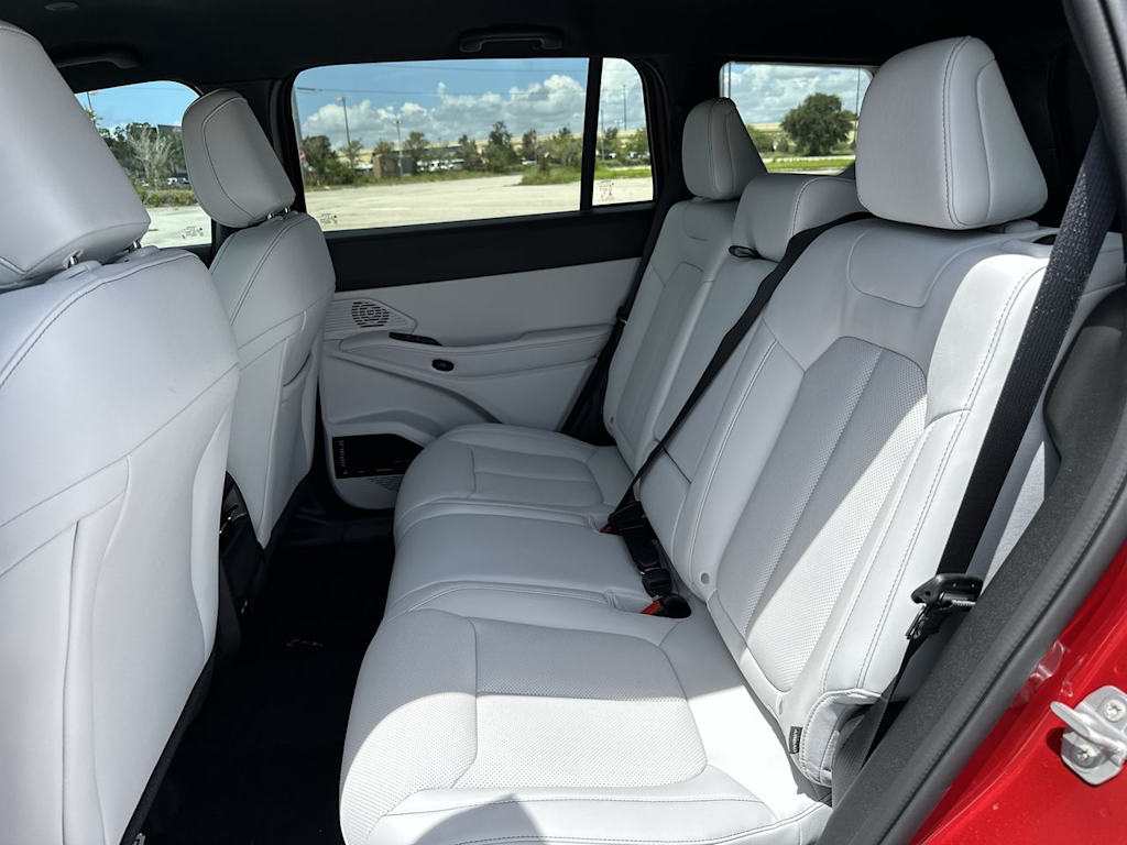 Thumbnail: 2026 Jeep Cherokee - 25