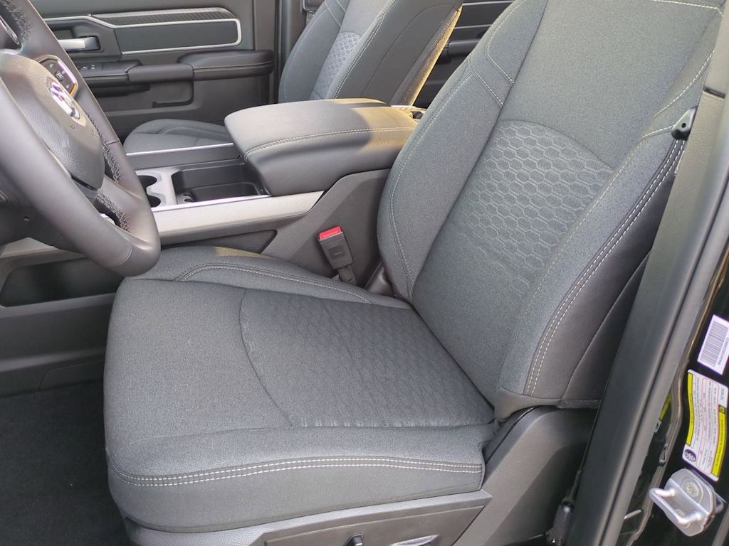 Thumbnail: 2026 RAM 2500 - 10