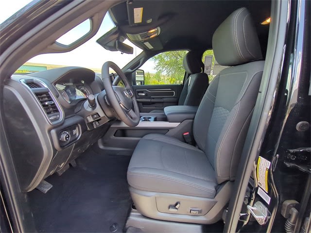 2025 RAM 2500 Big Horn 12