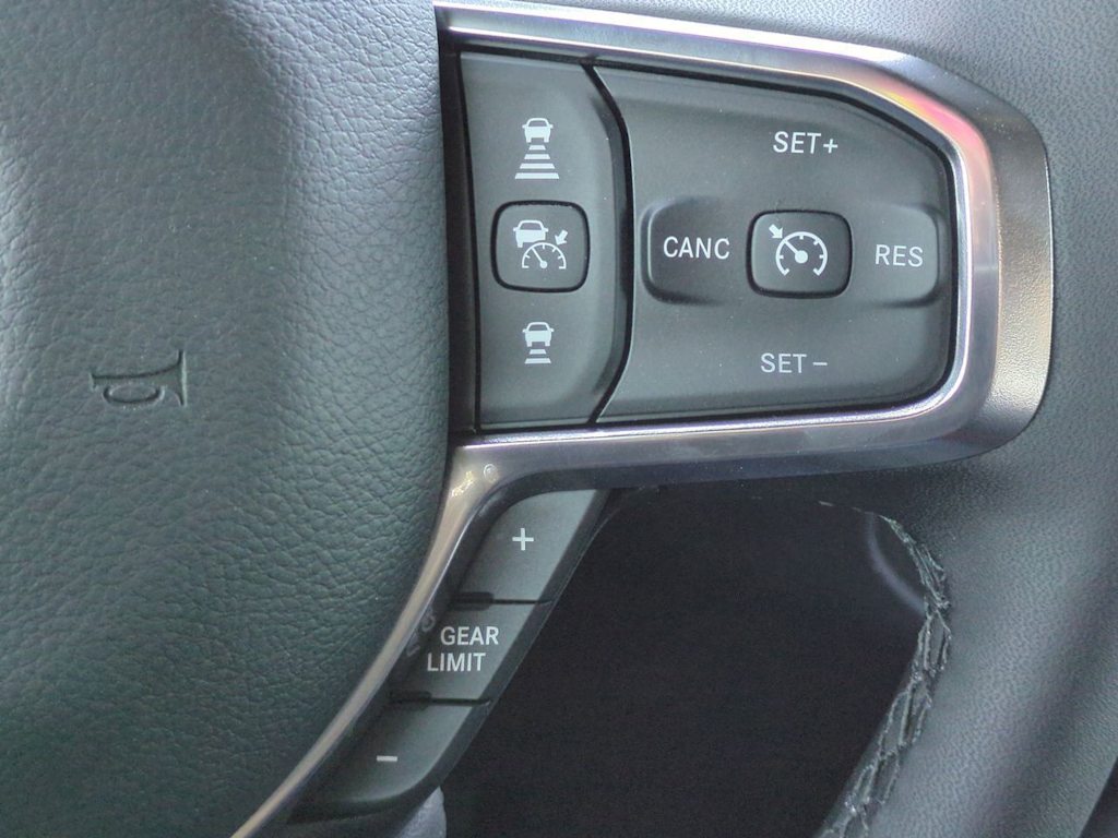 Thumbnail: 2026 RAM 1500 - 31