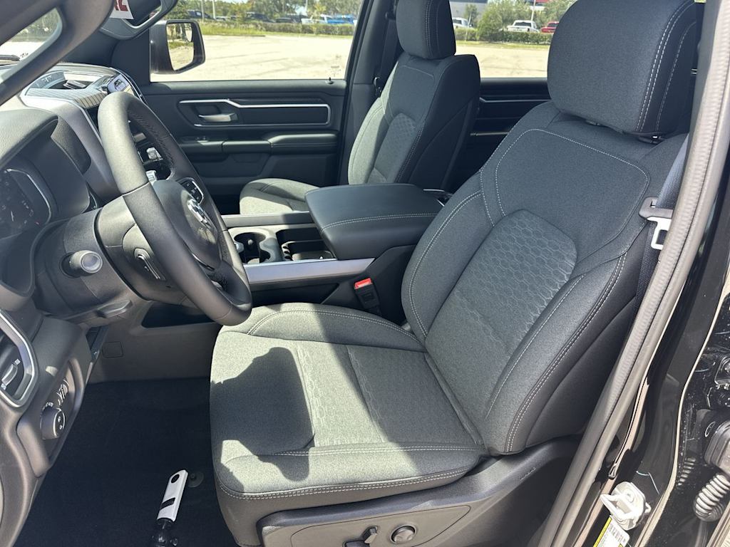 Thumbnail: 2026 RAM 1500 - 11