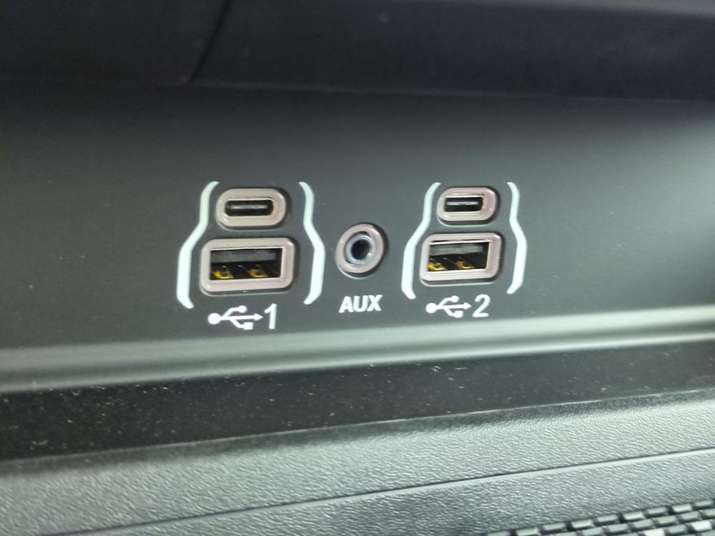 Thumbnail: 2026 RAM 1500 - 35
