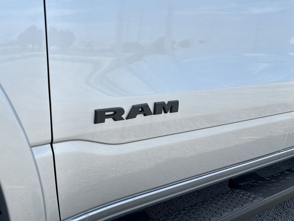 Thumbnail: 2026 RAM 1500 - 7