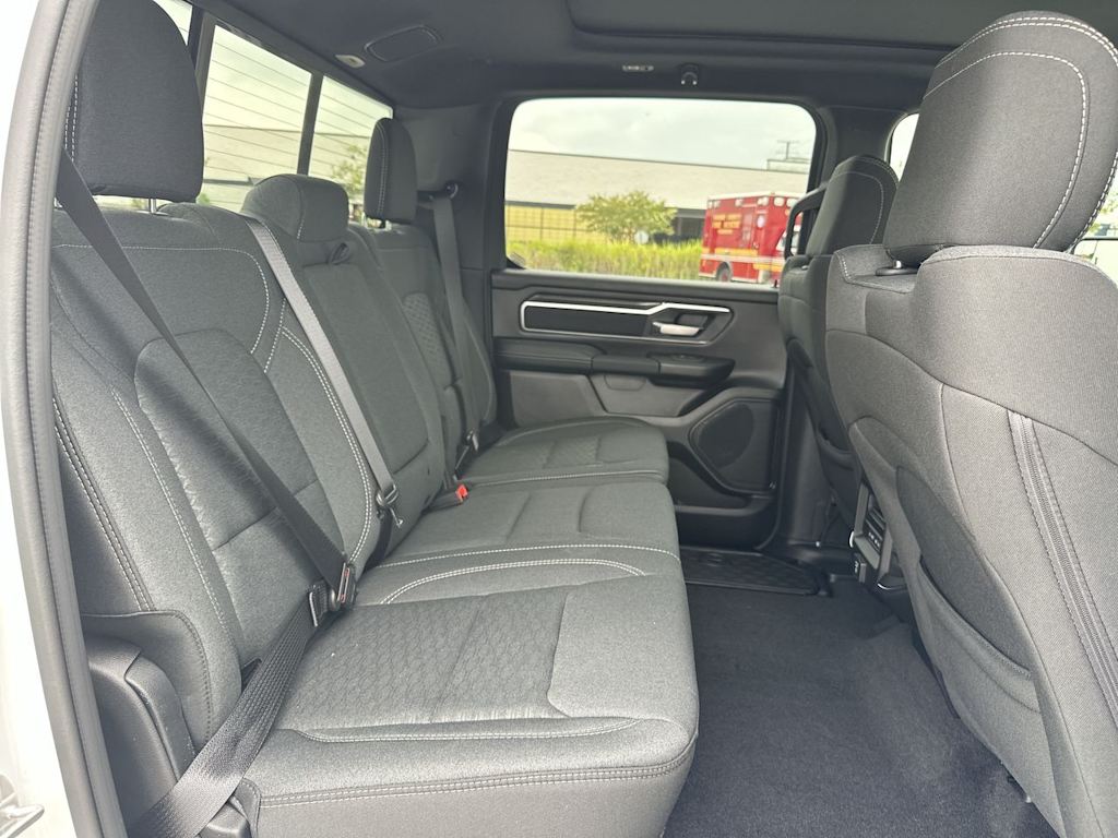 Thumbnail: 2026 RAM 1500 - 27