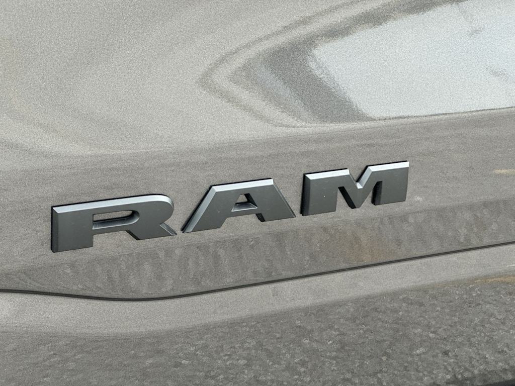 Thumbnail: 2026 RAM 1500 - 7