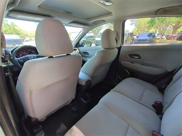 2018 Honda HR-V EX 13