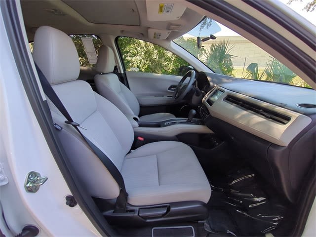 2018 Honda HR-V EX 12