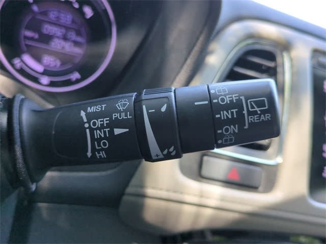 2018 Honda HR-V EX 32