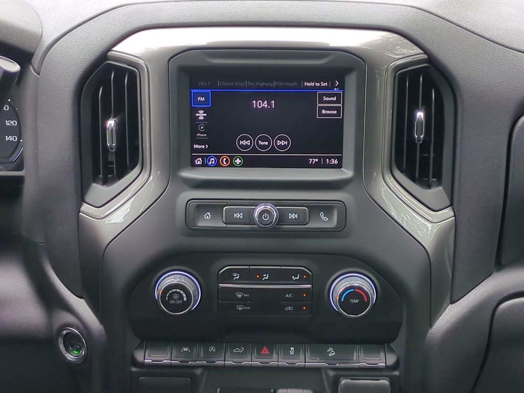 Thumbnail: 2025 Chevrolet Silverado 1500 - 15