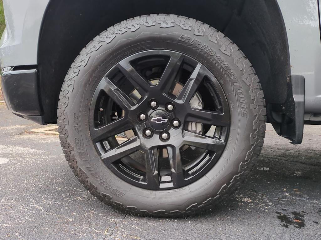 Thumbnail: 2025 Chevrolet Silverado 1500 - 8